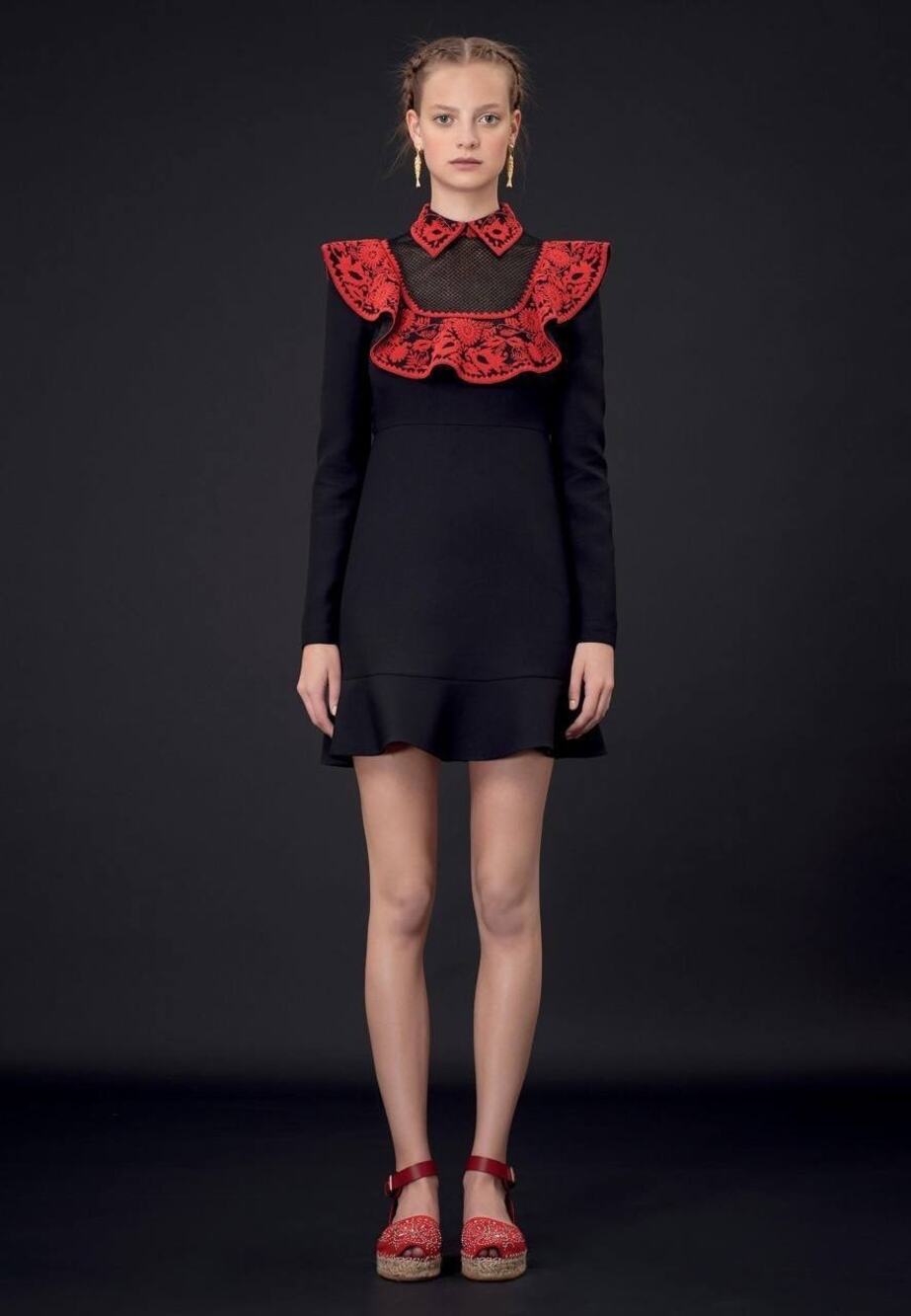 Valentino Black & Red Embroidered Mini Dress Sz.40